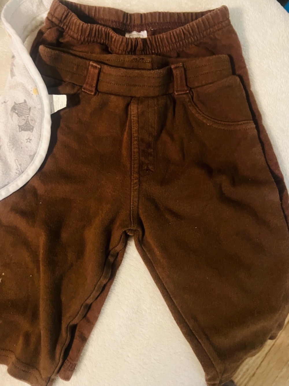 Lot 6-9 mo Boys Pants Onsie Bibs - Picture 5 of 7